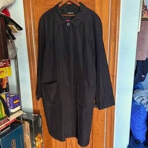 Light weight black coat with pink lining size XL/XXL